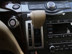 2013款 3.5L CVT SL+ 7座