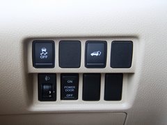 2013款 3.5L CVT SL+ 7座