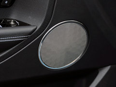 2013款 2.0T 自动 3门眩蓝限量版 4座
