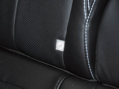 2013款 2.0T 自动 3门眩蓝限量版 4座