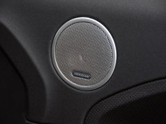 2013款 2.0T 自动 3门眩蓝限量版 4座