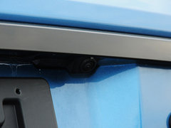 2013款 2.0T 自动 3门眩蓝限量版 4座
