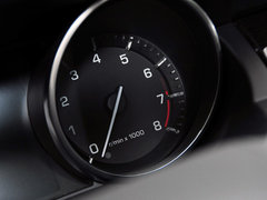 2013款 2.0T 自动 3门眩蓝限量版 4座