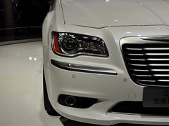 2013款 3.6L 自动 尊适版