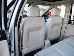 2013款 1.6L 自动 两厢舒适版