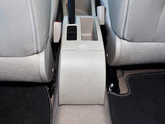 2013款 1.6L 自动 两厢舒适版