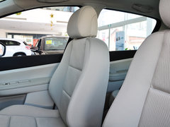 2013款 1.6L 自动 两厢舒适版