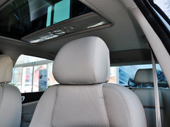 2013款 1.6L 自动 两厢舒适版