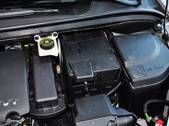 2013款 1.6L 自动 两厢舒适版
