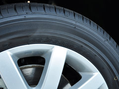 2013款 1.6L 自动 两厢舒适版