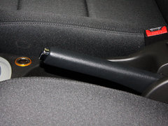 2013款 1.6L 自动 两厢CROSS版