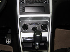 2013款 1.6L 自动 两厢CROSS版