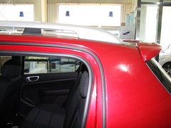 2013款 1.6L 自动 两厢CROSS版
