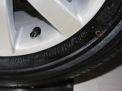 2013款 1.6L 自动 两厢CROSS版