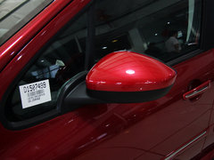 2013款 1.6L 自动 两厢CROSS版