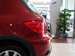 2013款 1.6L 自动 两厢CROSS版