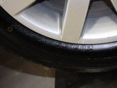 2013款 1.6L 自动 两厢CROSS版