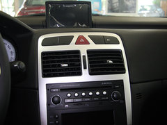 2013款 1.6L 自动 两厢CROSS版