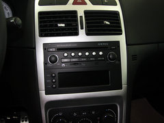 2013款 1.6L 自动 两厢CROSS版