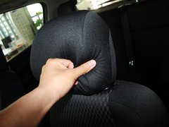 2013款 1.6L 自动 两厢CROSS版
