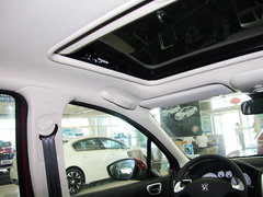 2013款 1.6L 自动 两厢CROSS版
