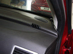 2013款 1.6L 自动 两厢CROSS版