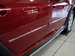 2013款 1.6L 自动 两厢CROSS版