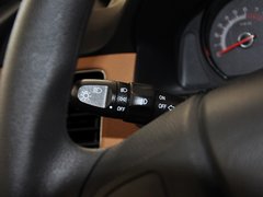 2013款 1.5L 手动 舒适型炫酷版
