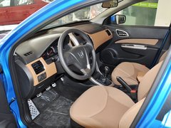 2013款 1.5L 手动 舒适型炫酷版