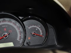 2013款 1.5L 手动 舒适型炫酷版