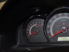 2013款 1.5L 手动 舒适型炫酷版