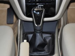 2013款 1.6L 手动 精英型