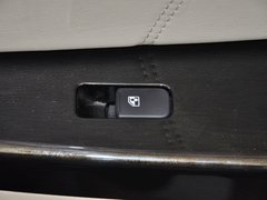 2013款 1.6L 手动 精英型