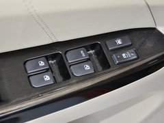 2013款 1.6L 手动 精英型