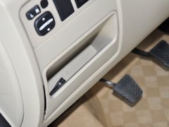 2013款 1.6L 手动 精英型