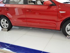 2013款 1.6L 手动 精英型