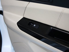 2013款 1.6L 手动 豪华型