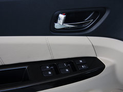 2013款 1.6L 手动 豪华型