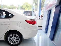 2013款 1.6L 手动 豪华型