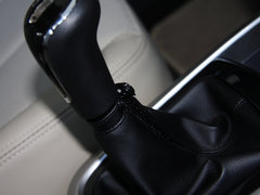 2013款 1.6L 手动 豪华型