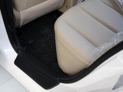 2013款 1.6L 手动 豪华型