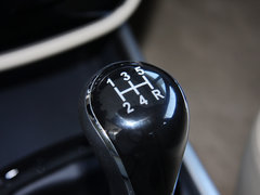2013款 1.6L 手动 豪华型