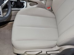 2013款 1.6L 手动 豪华型