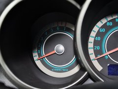 2013款 1.6L 手动 豪华型