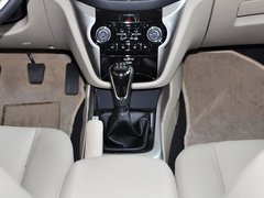 2013款 1.6L 手动 豪华型