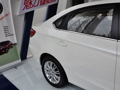 2013款 1.6L 手动 豪华型