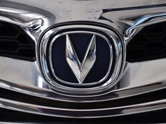 2013款 1.6L 手动 豪华型