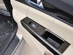 2013款 1.6L 手动 尊贵型