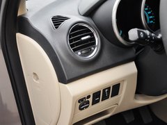 2013款 1.6L 手动 尊贵型