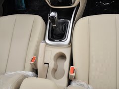 2013款 1.6L 手动 尊贵型